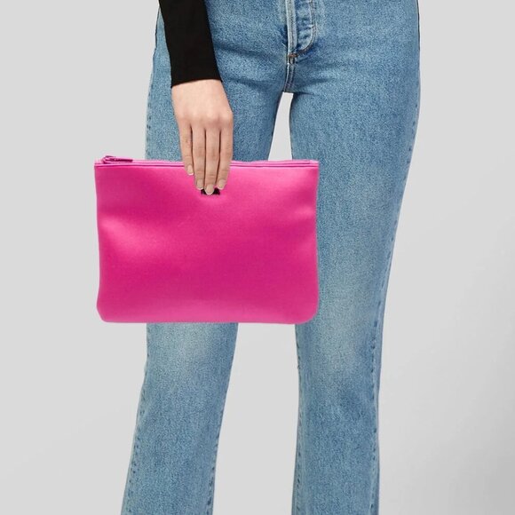 Triangl Neoprene Clutch - Picture 1 of 7